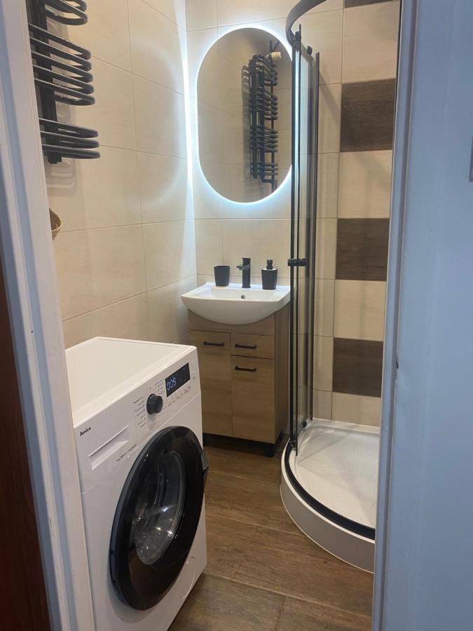 Wilcza Ostoja Bieszczady Apartment Ustrzyki Dolne Exterior foto